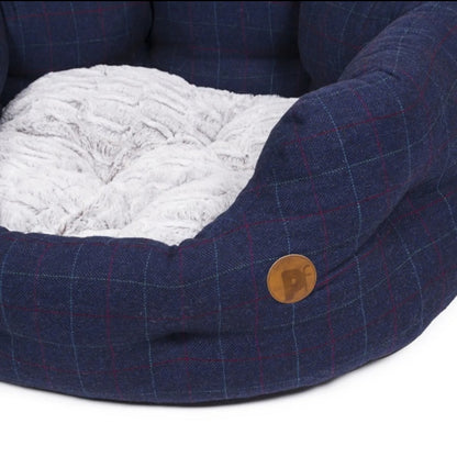 Midnight Tweed Oval Dog Bed